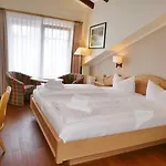 R&r Strandallee 3* Бабе