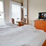 R&r Strandallee Hotel 3*