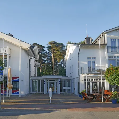 R&r Strandallee Hotel 3*