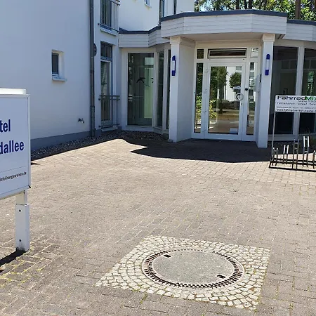 R&r Strandallee Hotel Baabe