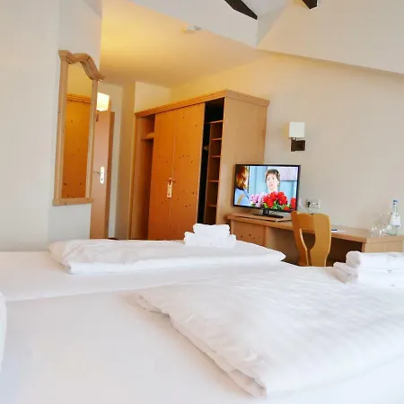 Hotell R&r Strandallee